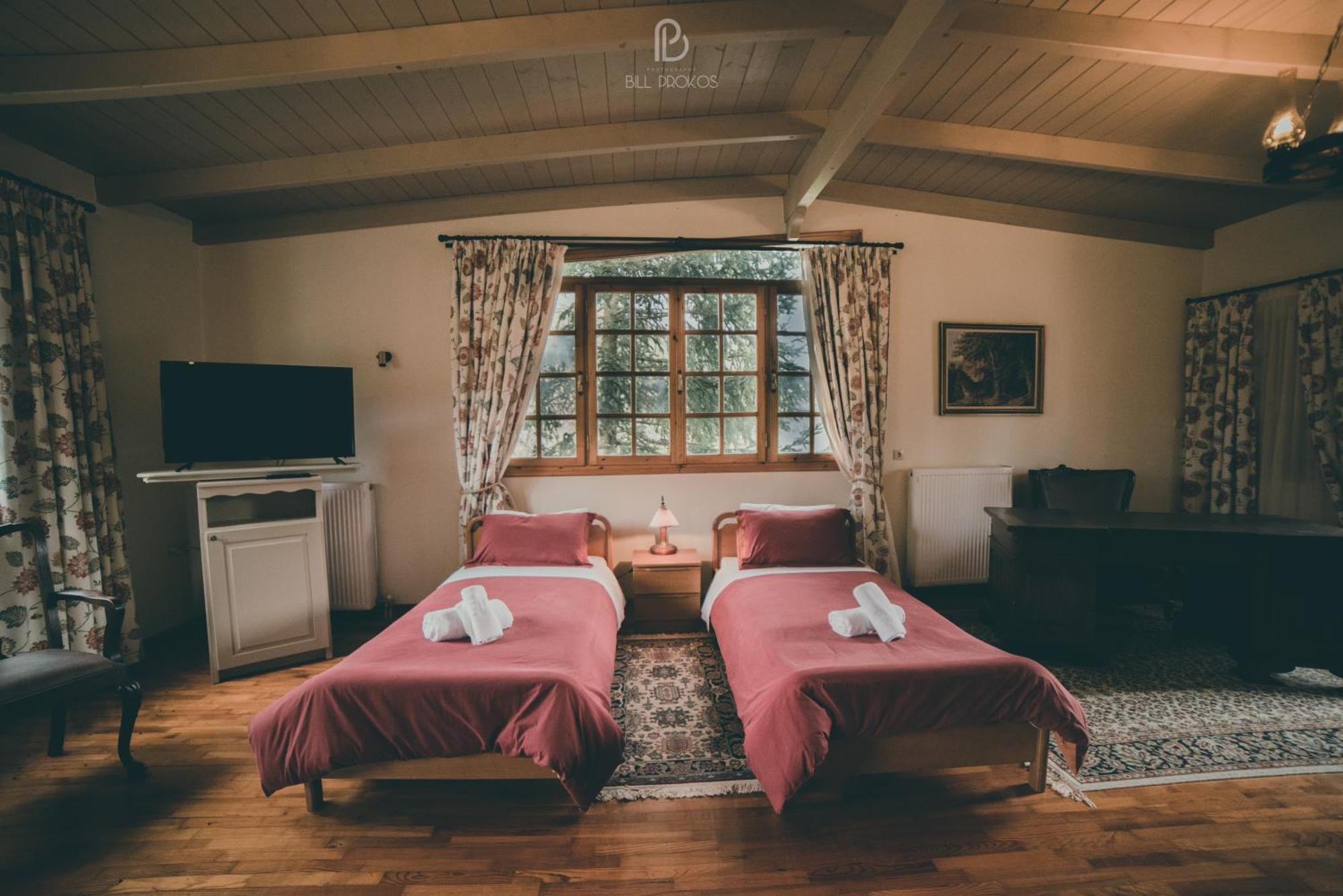 Bourazani Wild Life Resort Konitsa Pokoj fotografie
