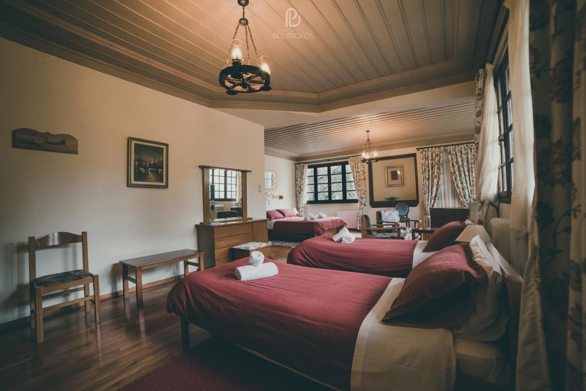 Bourazani Wild Life Resort Konitsa Pokoj fotografie